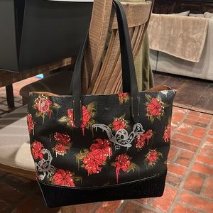 Beautiful coach tote bag